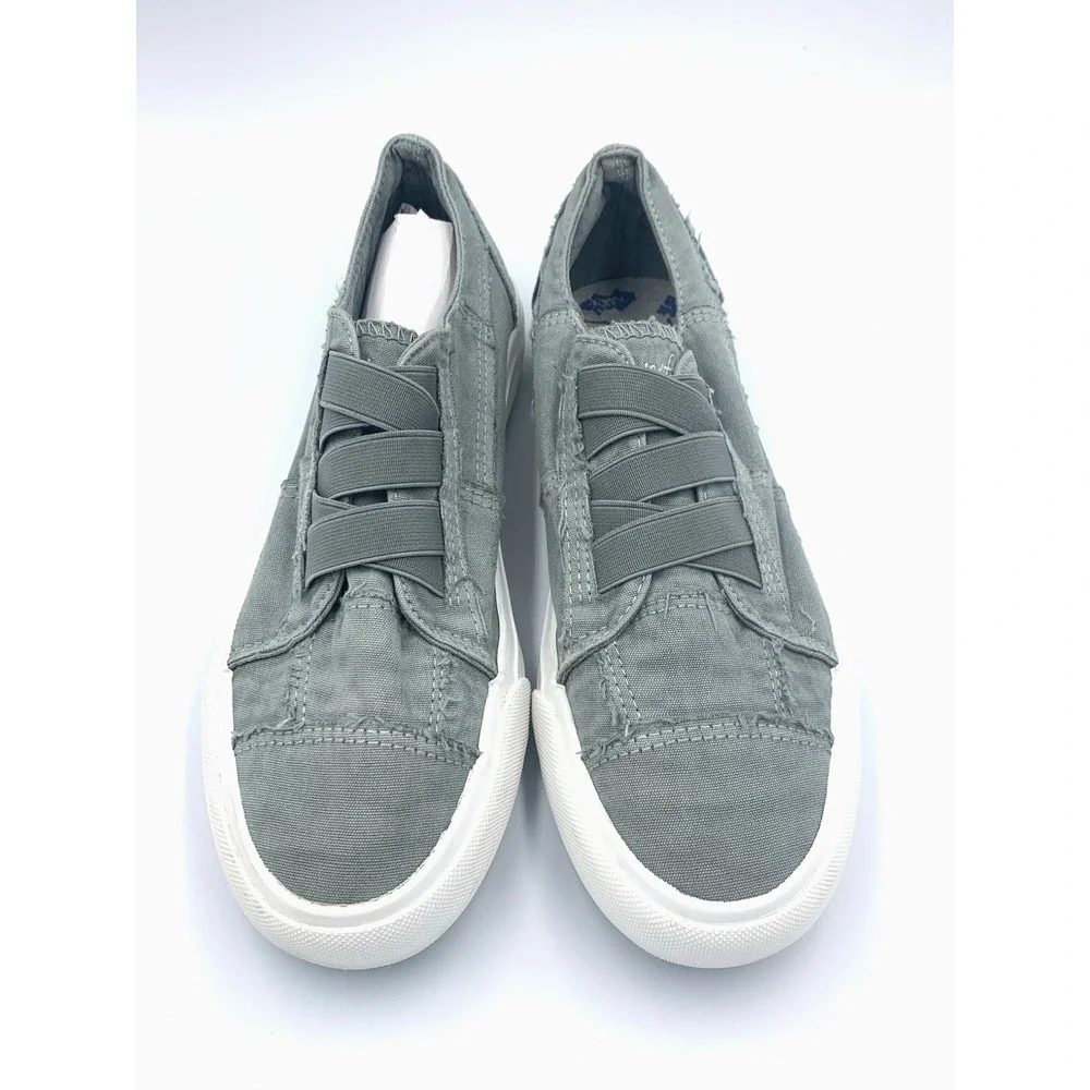 Blowfish Malibu Play Slip On Sneakers Womens Grey Canvas ZS001 Size 8 New No box